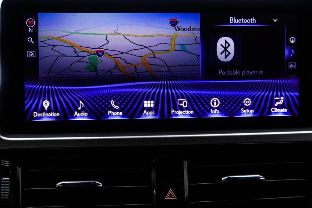 Used 2023 Lexus GX 460 Premium w/ Premium Package AWD/4WD image 32