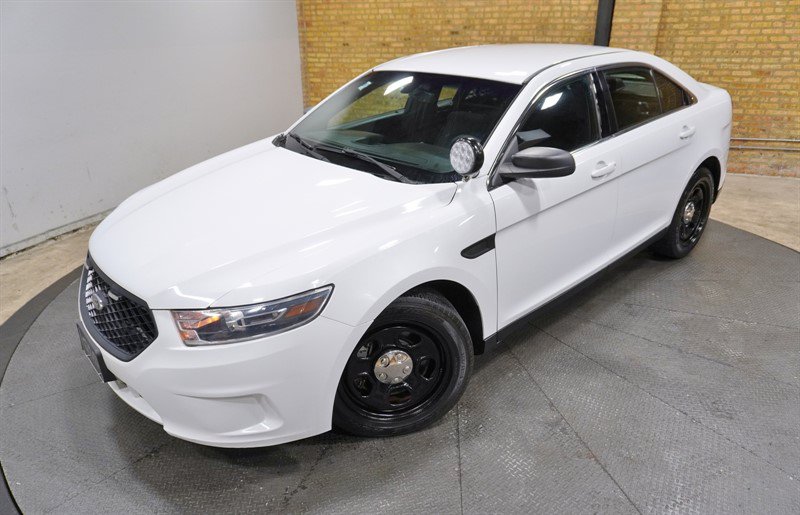 Used 2019 Ford Taurus Police Interceptor AWD image 2