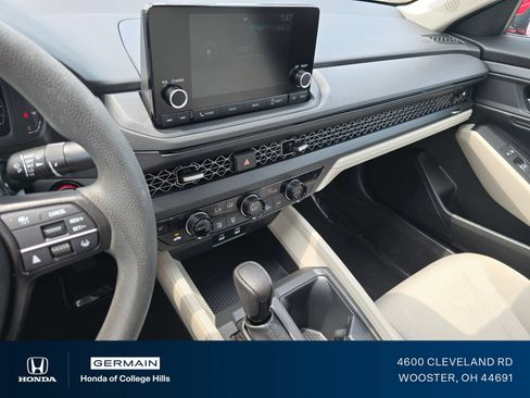 Certified 2024 Honda Accord EX image 28