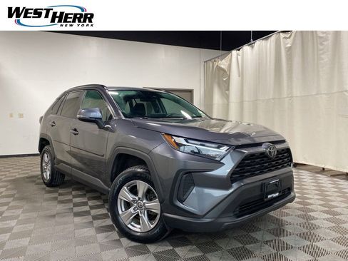 Used 2023 Toyota RAV4 XLE w/ Convenience Package image 1