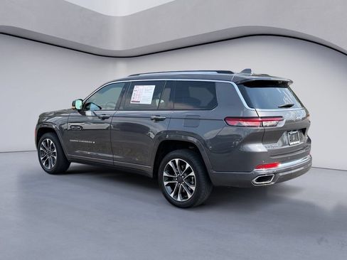 Used 2021 Jeep Grand Cherokee L Overland w/ Luxury Tech Group IV AWD/4WD image 3