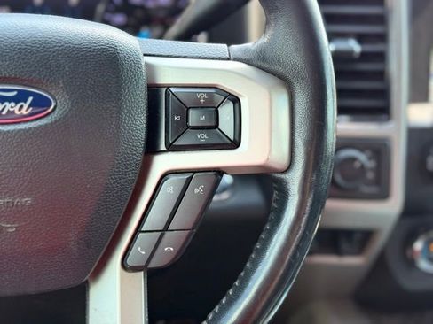 Used 2019 Ford F250 Lariat w/ Lariat Ultimate Package AWD/4WD image 30