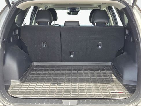 Certified 2023 Hyundai Tucson SEL w/ Convenience Package FWD image 8