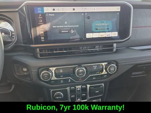 Used 2026 Jeep Wrangler Unlimited Rubicon AWD/4WD image 23