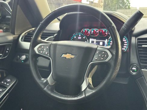 Used 2019 Chevrolet Suburban LT AWD/4WD image 48