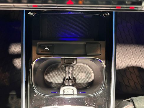 Certified 2024 Mercedes-Benz GLB 250 4MATIC image 26