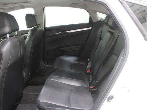 Used 2017 Honda Civic Touring image 19