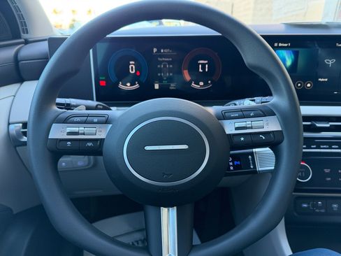 Certified 2026 Hyundai Tucson Blue SE image 9