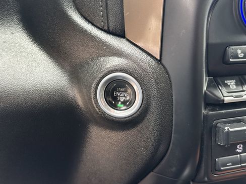 Used 2021 Chevrolet Silverado 2500 High Country w/ Z71 Off-Road Package image 17