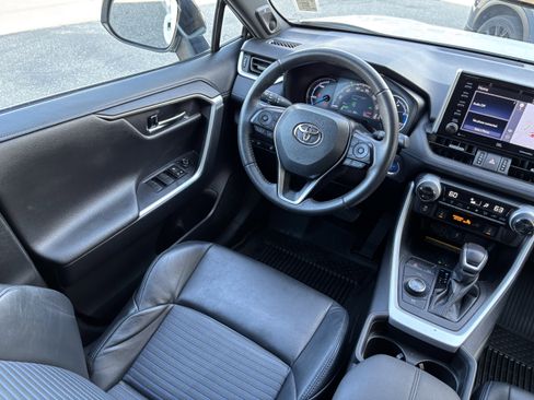 Used 2021 Toyota RAV4 XSE AWD/4WD image 20