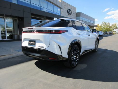 Used 2023 Lexus RZ 450e Premium w/ Cold Area Package AWD/4WD image 9