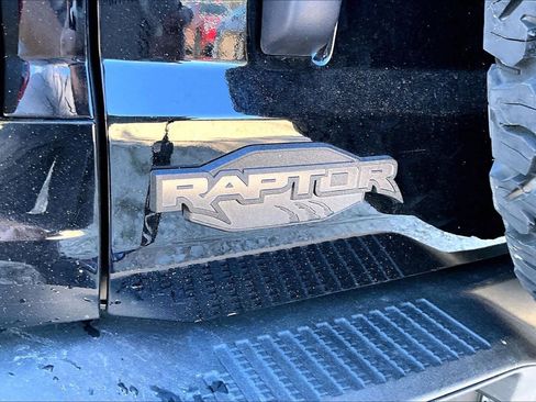 Certified 2022 Ford Bronco Raptor image 9