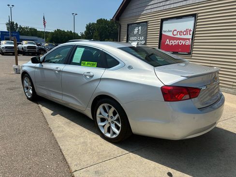Used 2014 Chevrolet Impala LT FWD image 7