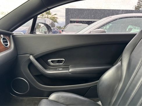 Used 2014 Bentley Continental GT image 16