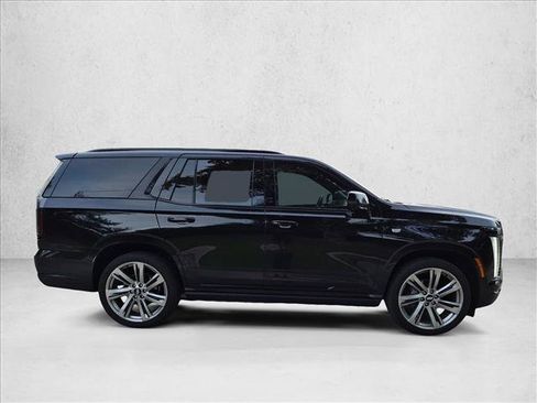 Used 2025 Cadillac Escalade Sport Platinum AWD/4WD image 4