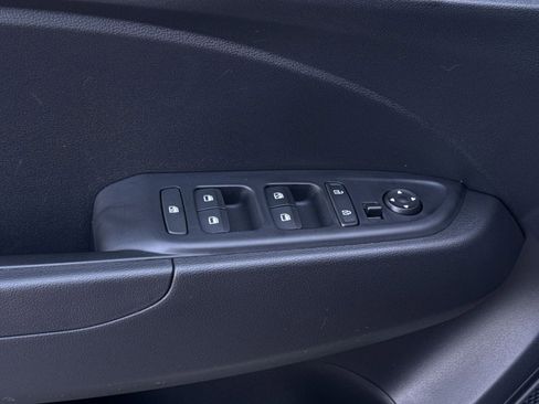 New 2026 Hyundai Venue SEL image 15