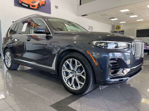 Used 2020 BMW X7 xDrive40i w/ Premium Package AWD/4WD image 7