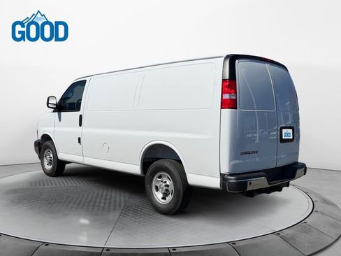 New 2025 Chevrolet Express 3500 w/ Driver Convenience Package RWD image 3