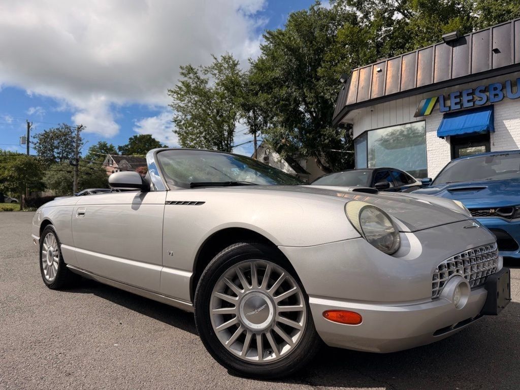 Used 2004 Ford Thunderbird RWD image 11