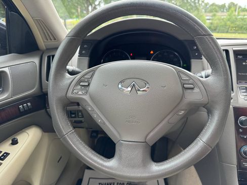 Used 2011 INFINITI G37 Journey w/ Premium Pkg RWD image 19