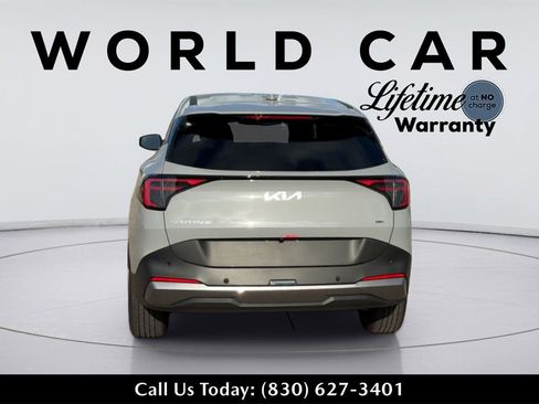 New 2026 Kia Sportage S image 4