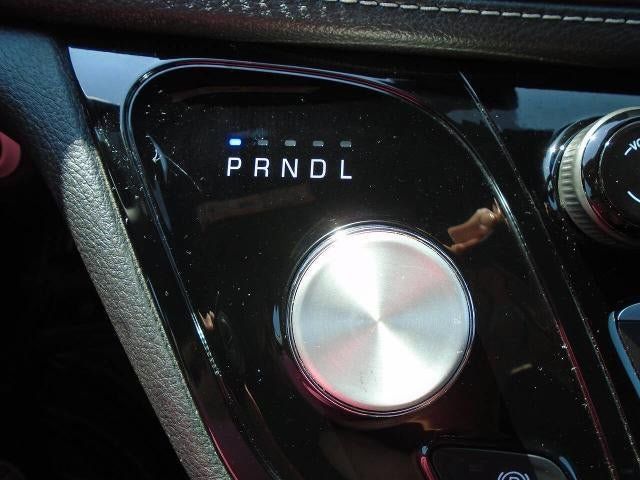 Used 2025 Chrysler Pacifica Limited FWD image 14