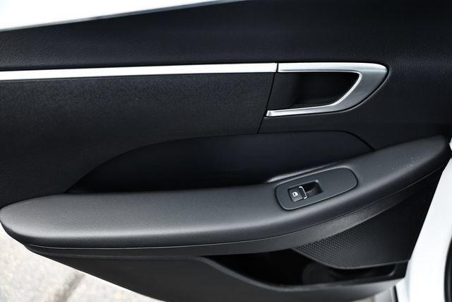Certified 2025 Hyundai Sonata SE FWD image 21