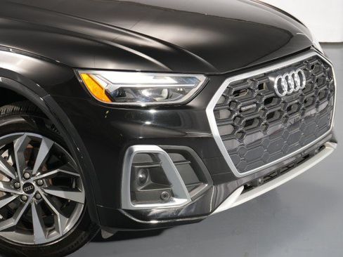 Used 2023 Audi Q5 2.0T Premium Plus w/ Premium Plus Package AWD/4WD image 9