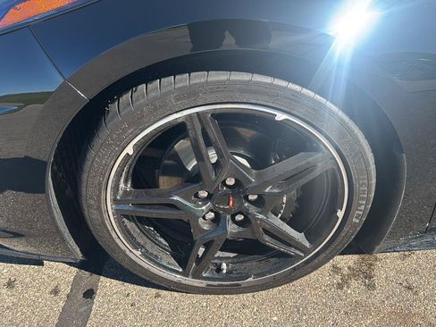Used 2023 Chevrolet Corvette Stingray Preferred Cpe w/ 2LT RWD image 9
