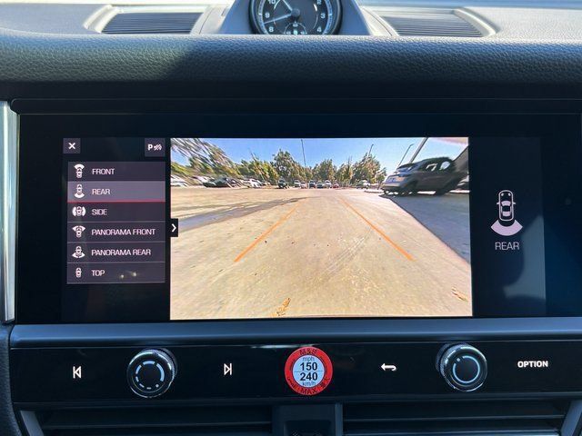 Used 2026 Porsche Macan AWD/4WD image 19