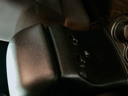 Used 2016 Jeep Wrangler Unlimited Sport w/ Connectivity Group image 25