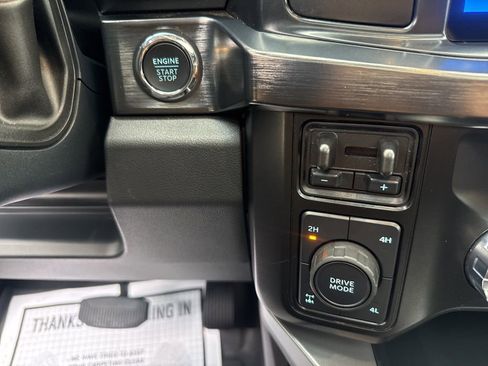 Used 2025 Ford F350 Lariat w/ FX4 Off-Road Package image 25