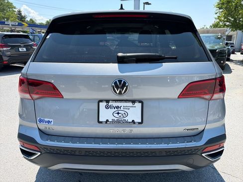 Used 2023 Volkswagen Taos SEL AWD/4WD image 13