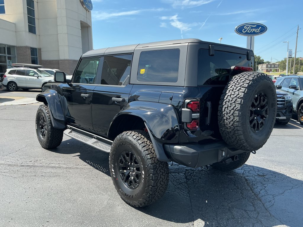 New 2026 Ford Bronco Raptor w/ Interior Carbon Fiber Pack AWD/4WD image 3