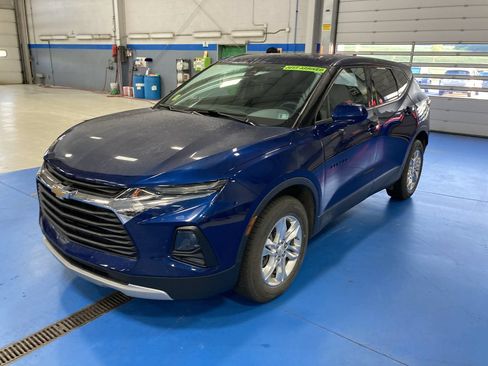 Used 2022 Chevrolet Blazer LT AWD/4WD image 3