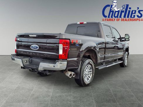 Used 2018 Ford F250 Lariat w/ Lariat Value Package image 4