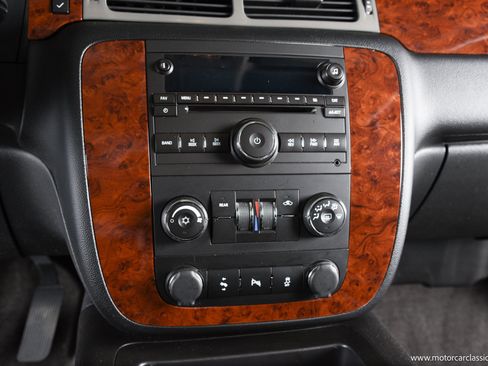 Used 2014 Chevrolet Tahoe LS w/ All-Star Edition AWD/4WD image 35