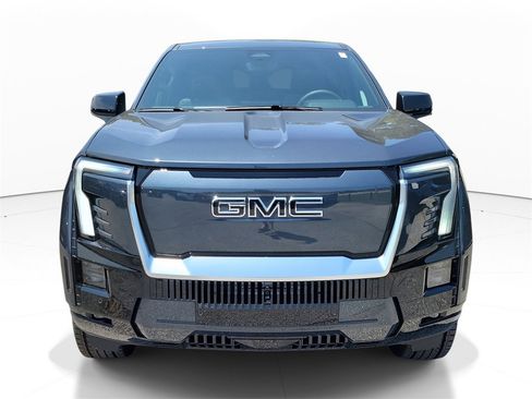 New 2025 GMC Sierra EV Denali image 2