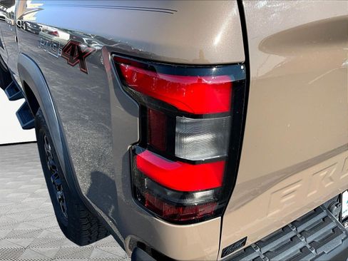 Used 2023 Nissan Frontier PRO-4X w/ Pro Convenience Package AWD/4WD image 24