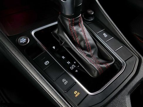 Used 2021 Volkswagen Jetta GLI Autobahn image 21