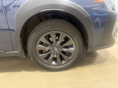 Used 2025 Subaru Outback Onyx Edition AWD/4WD image 9