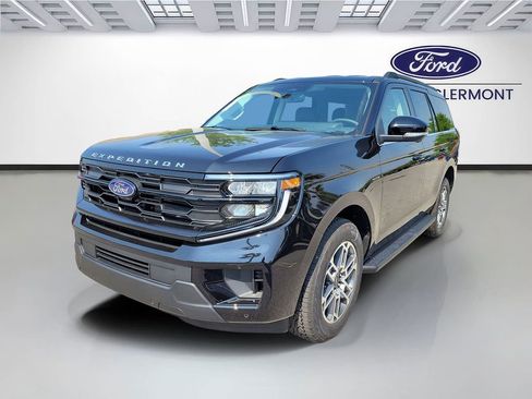 New 2026 Ford Expedition Active image 2