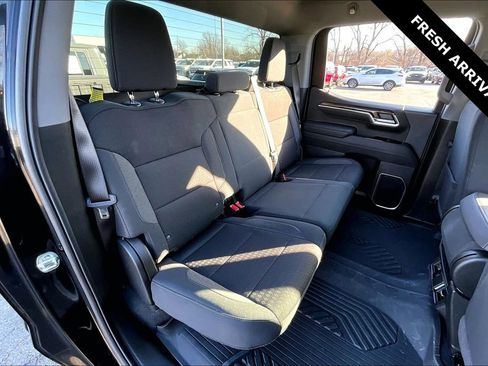 Used 2025 Chevrolet Silverado 1500 RST image 25