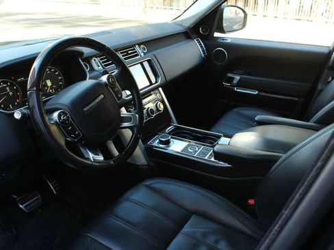 Used 2015 Land Rover Range Rover Supercharged AWD/4WD image 13