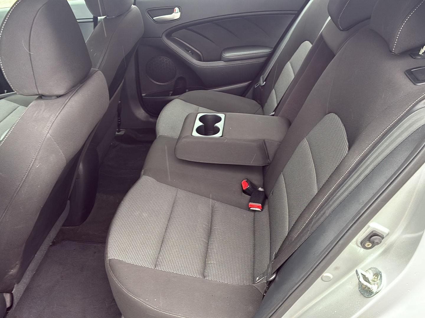 Used 2017 Kia Forte LX FWD image 21