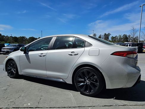 Used 2023 Toyota Corolla SE image 5