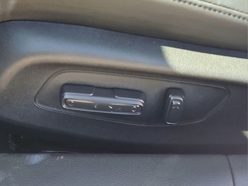 Certified 2025 Acura Integra image 18