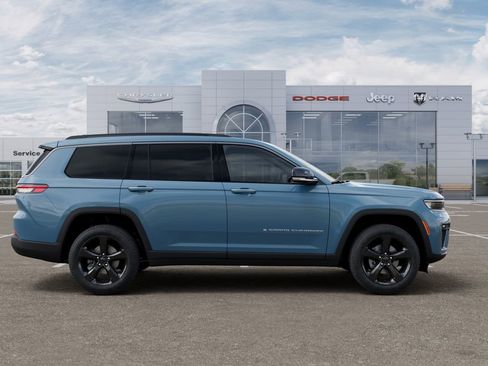 New 2026 Jeep Grand Cherokee L Limited AWD/4WD image 21