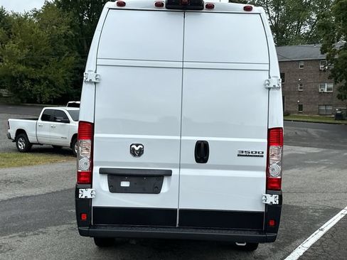 Used 2023 RAM ProMaster 3500 w/ Interior LED Lighting Group FWD image 3