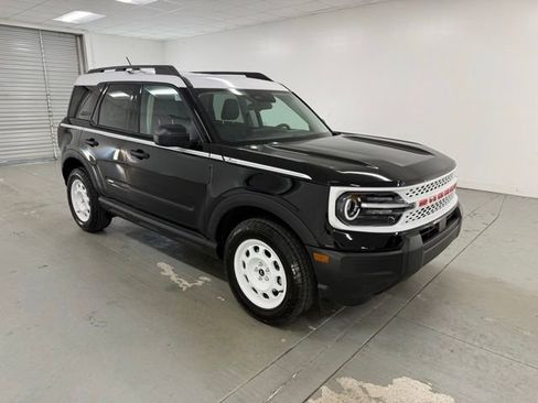 New 2025 Ford Bronco Sport Heritage image 3